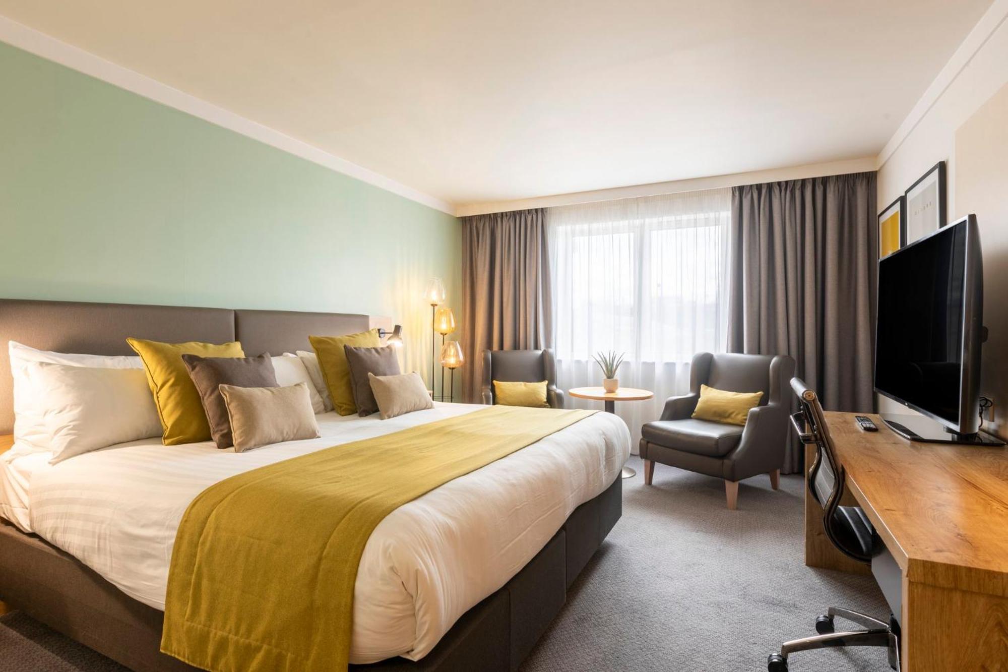 By Ihg Hotel Oxford
